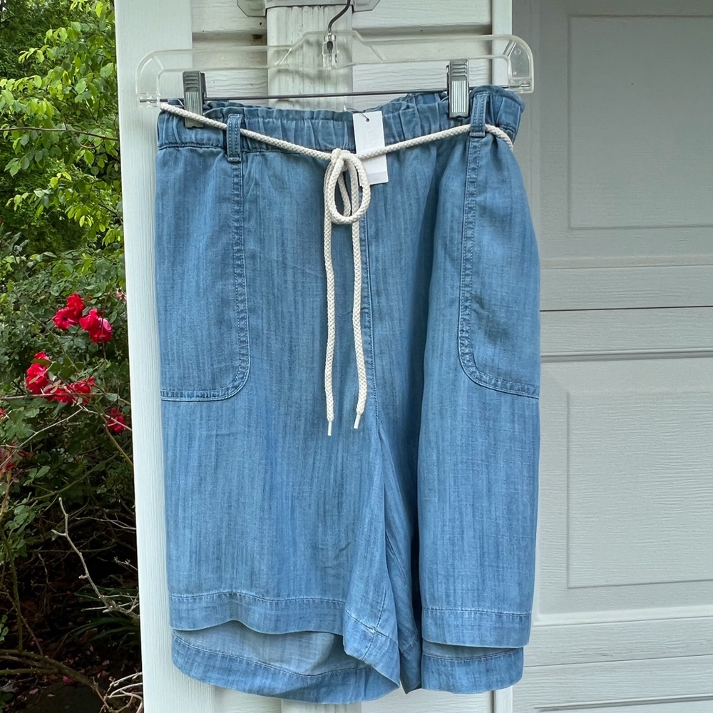NWT Talbots Cute & Easy Blue Tencel Elastic Tie Waist Shorts With Pockets